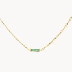 Aventurine Half Paperclip Fob Chain Necklace In Gold