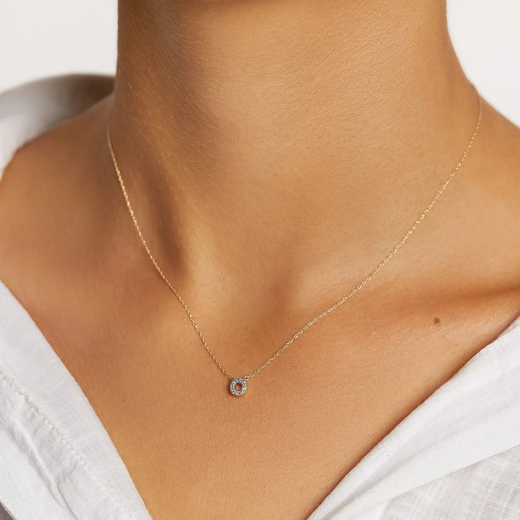 Diamond Letter O Necklace In 10k Gold 2 Diamond Letter O Necklace In 10k Gold - Image 2