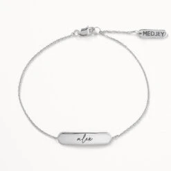 Engravable Bar Bracelet In Silver