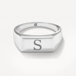 Engravable Rectangle Signet Pinky Ring In Silver