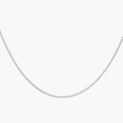 Fine Curb Chain Necklace In Silver
