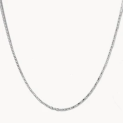 Fine Flat Anchor Chain Necklace In Silver