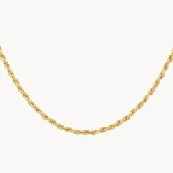 Fine Rope Chain Necklace In Gold