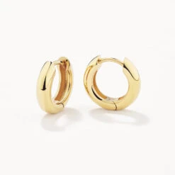 Mini Curve Hoop Earrings In Gold