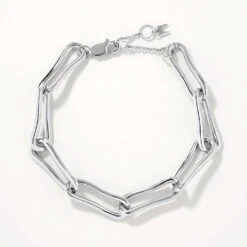 Pinched Paperclip Chain Bracelet In Silver
