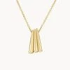 Ribbed Fan Pendant Necklace In Gold