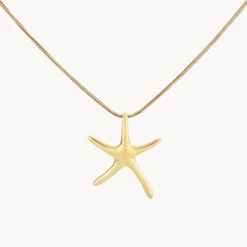 Starfish Pendant Necklace In Gold
